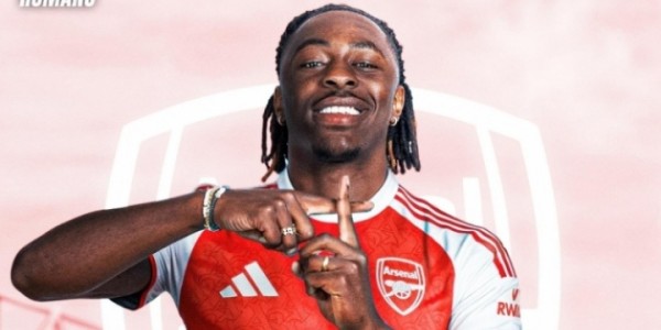 终于等到你埃泽一个月前就曾对朋友说自己将加盟阿森纳