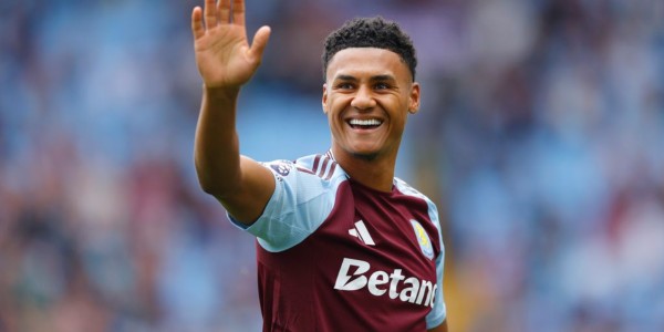 镜报：维拉对沃特金斯标价6000万镑，曼联不愿意支付