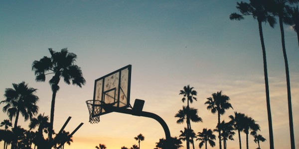 曝林葳还未决定加盟传奇队：收到多国各级联赛邀请在评估 记者称走出去就行